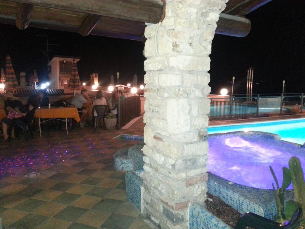 Aparthotel Garda Sol & 3*