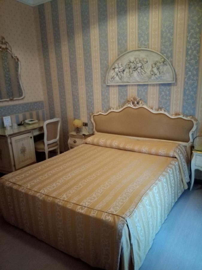 Aparthotel Garda Sol & 3*
