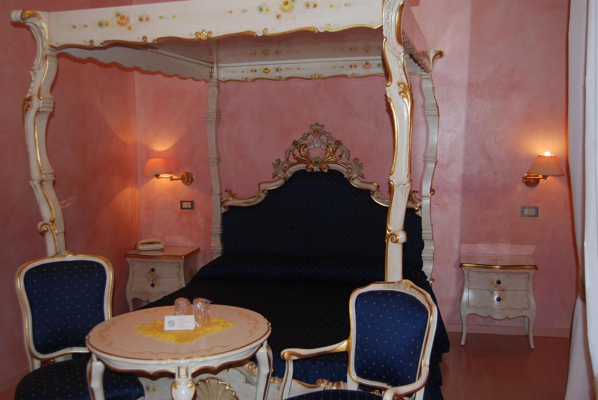 Aparthotel Garda Sol & 3*